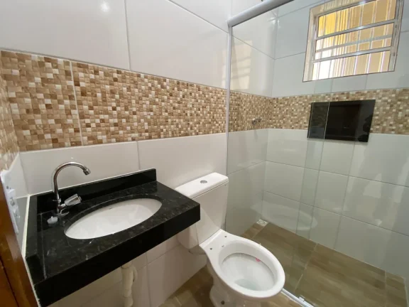 Imagem Casa para Venda em Itanhaém, Nossa Senhora do Sion, 2 dormitórios, 1 suíte, 1 banheiro, 2 vagas
