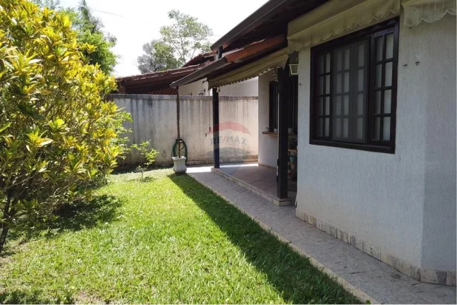 Imagem Casa em condomínio fechado com dois dormitórios.