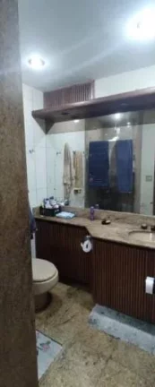Imagem Apartamento à venda em Niterói, Icaraí, com 3 quartos, 220m2