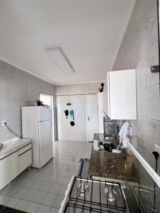 Imagem Vende-se Excelente Apartamento com 2 dormitórios Baln Maracanã