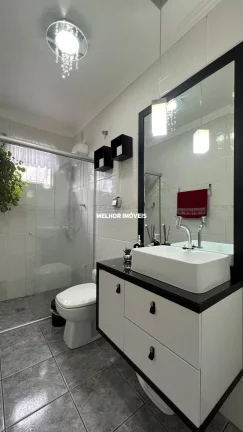 Imagem Casa a venda com 242 m² - Centro Sul de Balneário Camboriú.