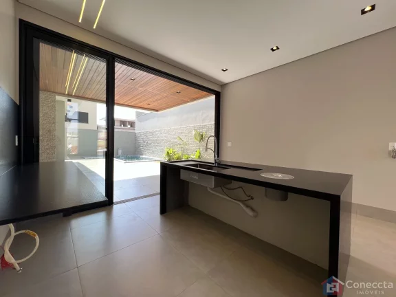 Imagem Mansão de Alto Padrão à Venda no Estância das Águas em Patos de Minas – 3 Suítes, Piscina e Acabamento Luxo