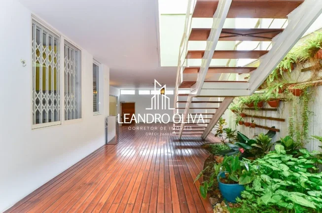 Imagem Casa à Venda – Vila Mariana – São Paulo/SP 4 dormitórios | 325 m² de área construída