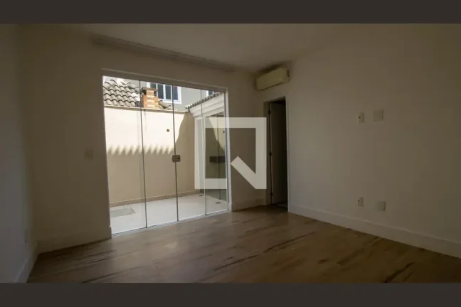 Imagem Casa à Venda - Recreio, 4 Quartos, 320 m2