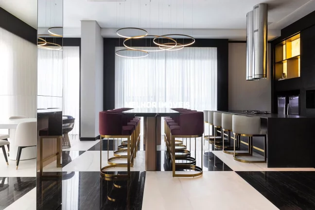 Imagem Apartamento á venda com 3 Suites no Centro de Balneário Camboriú