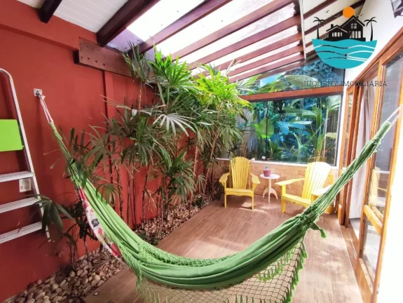 Imagem Casa de Temporada em Juquehy - 3 quartos sendo 02 suítes + 01 mezanino, 600metros da praia, piscina, max. 8 pessoas | Juquehy Imobiliária