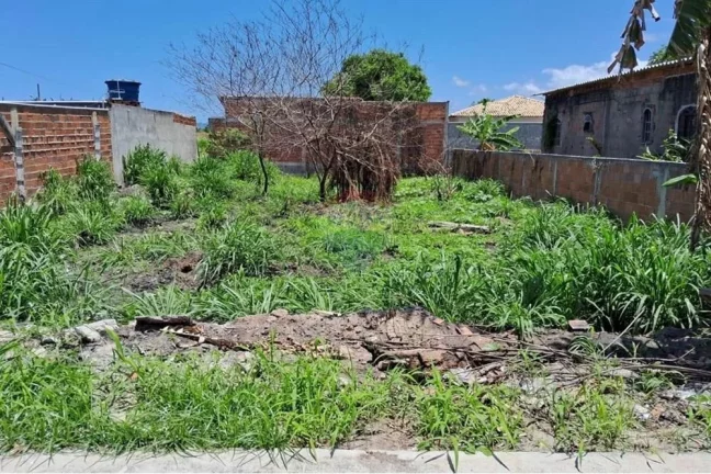 Imagem Excelente Terreno à Venda - Loteamento Manu Manuela, Maricá/RJ