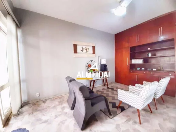 Imagem Casa com 4 dormitórios à venda, 218 m² por R$ 800.000,00 - Centro - Rio Claro/SP