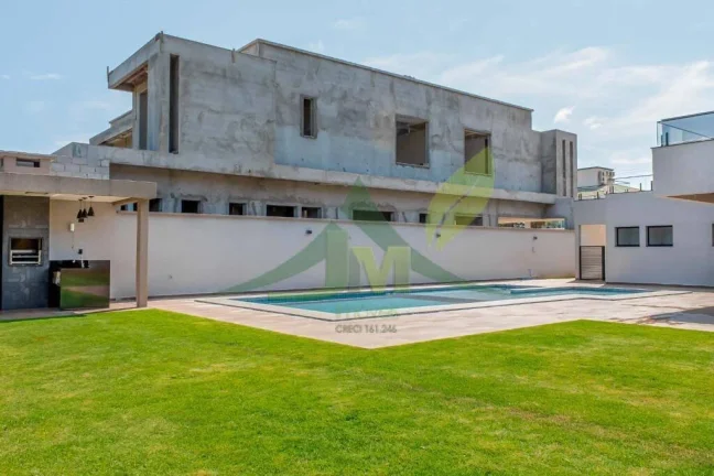 Imagem Linda Casa à Venda em Condomínio Fechado em Atibaia