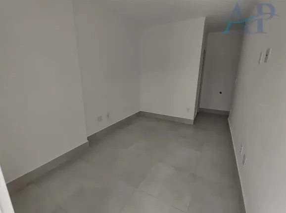 Imagem Apartamento com 3 Dormitórios em Praia Grande Próximo à Praia