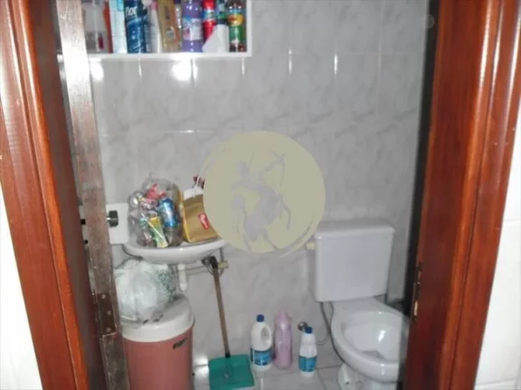 Imagem GARAGEM FECHADA SEM ELEVADOR