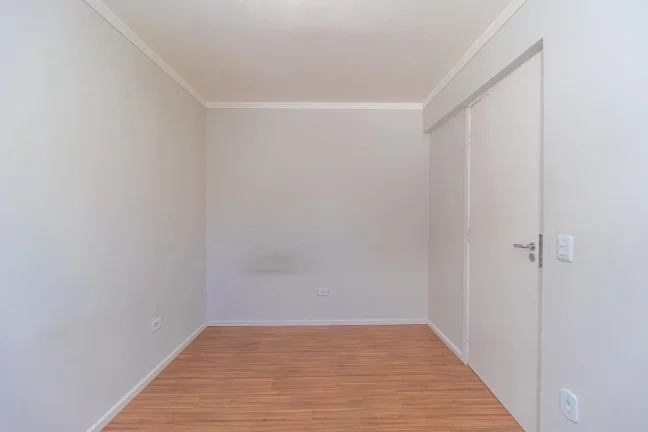 Imagem Apartamento de 1 quarto no bairro Água Verde
