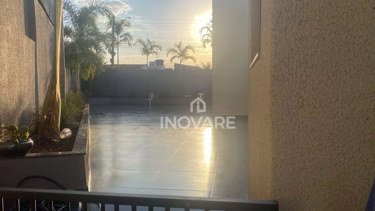 Imagem Casa com 3 dormitórios à venda, 190 m² por R$ 1.800.000,00 - Residencial Jardim Primavera - Itumbiara/GO