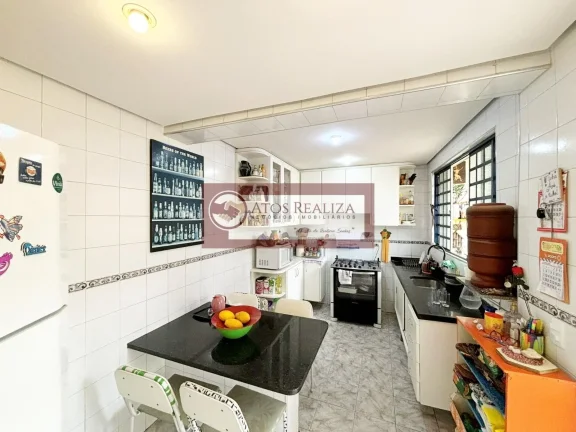 Imagem Só um minutinho da sua atenção para essa grande oportunidade, Casa de 124m² de Área Útil, e 184m² de Área total no Jardim das Camélias, Zona Sul (próximo à região nobre da represa do Guarapiranga e do Campus Interlagos da UNISA) *VALOR VENDA R$ 600.000.00