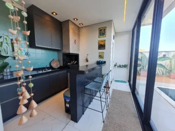 Imagem Espetacular Casa em Condomínio à Venda em Sorocaba-SP, na Vila Haro: 3 quartos, 3 suítes, 3 salas, 4 banheiros, 5 vagas, 226m².