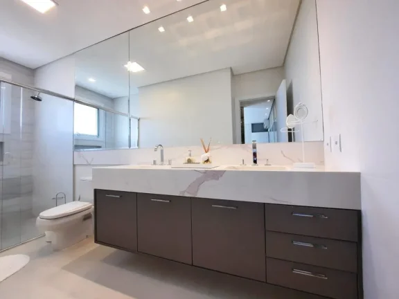 Imagem Casa em Condominio 5 Dormitórios - Bairro Centro