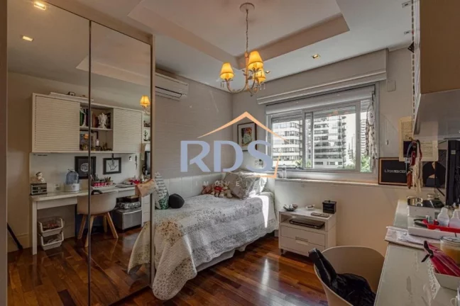 Imagem Vende apartamento de 245m² no Brooklin