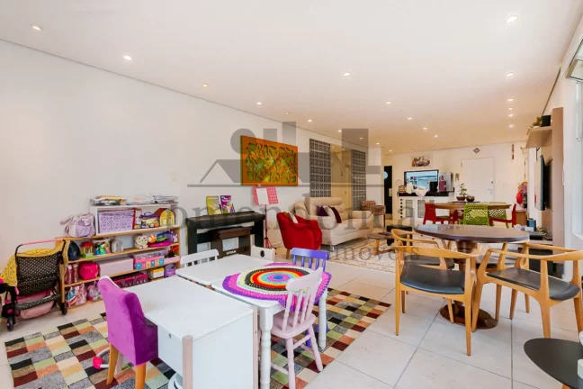Imagem Apartamento na rua Dr Albuquerque Lins com 3 quartos e 1 vaga, 152m²