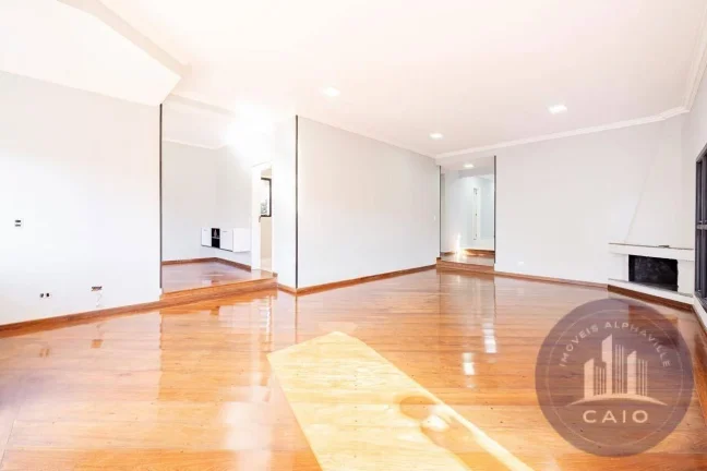Imagem Casa com 317m² - 5 dormitórios a venda por R$ 2.550.000 - Alphaville/SP