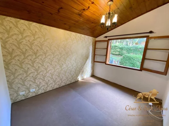 Imagem Casa com 6 quartos a venda em Campos do Jordão