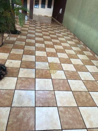 Imagem Casa com 4 dormitórios - 2 suítes - piscina - área gourmet no Jardim Califórnia