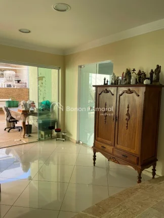 Imagem Casa de alto padrão no Condomínio Villagio Del Hípica - Campinas

Elegância, conforto e lazer em...