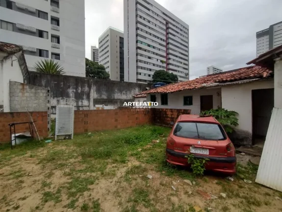 Imagem Casa Grade Ideal para Família Grande e ou Comércio - No Coração do Espinheiro
