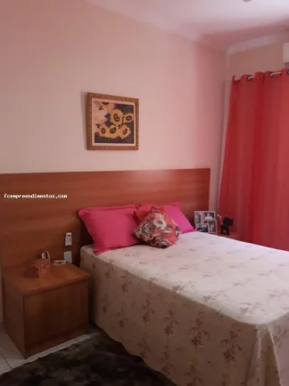 Imagem Casa para Venda em Americana, Parque Residencial Jaguari, 3 dormitórios, 1 suíte, 2 banheiros, 1 vaga