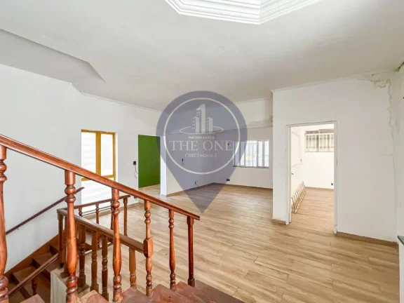 Imagem Casa Comercial à Venda em Perdizes: 12 Salas, 6 Banheiros, 3 Vagas de Garagem e 482m² de Área em São Paulo-SP!