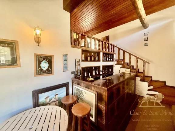 Imagem Bela Casa Mobiliada para Locação Anual
