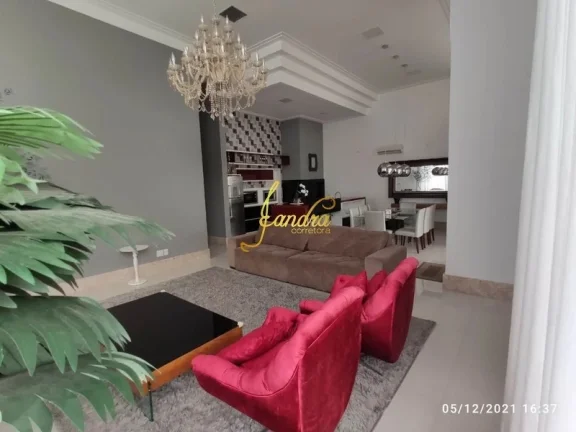 Imagem Excelente Casa no Condomínio Capão Ilhas! Estilo Contemporânea, mobiliada e decorada, composta por 03 suítes