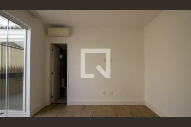 Imagem Casa à Venda - Recreio, 4 Quartos, 320 m2