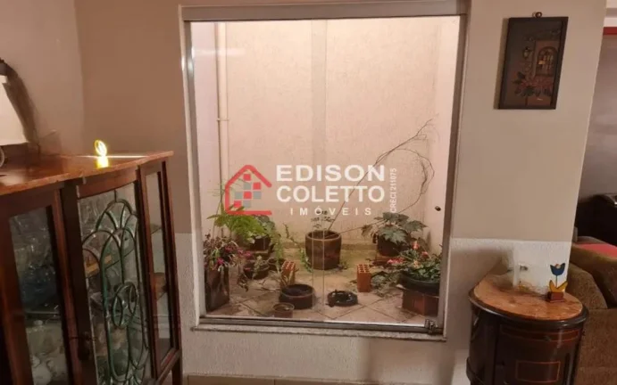 Imagem Pronto para Morar - Casa a venda com Espaço Gourmet e Piscina no Glebas Califórnia!