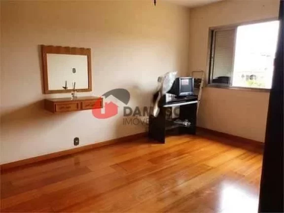 Imagem Sobrado à venda 3 Quartos, 1 Suite, 6 Vagas, 246M², Vila Alpina, São Paulo - SP