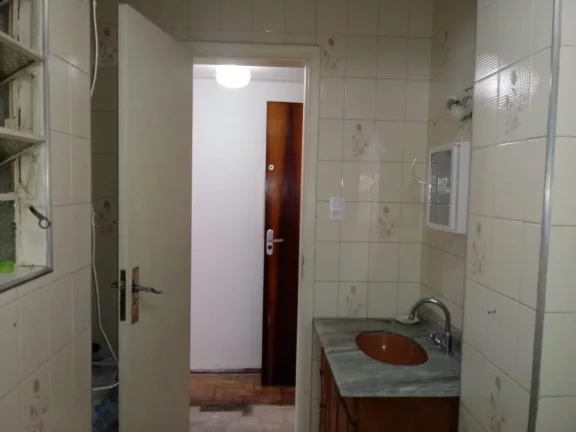 Imagem Apartamento com 1 dormitório e vaga de garagem na República