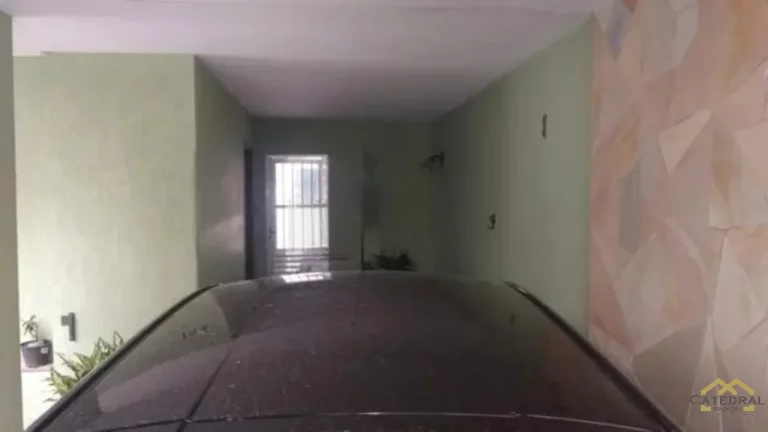 Imagem Casa térrea com 2 quartos e 2 vagas cobertas à venda - Vila Liberdade - Jundiaí