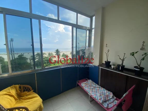 Imagem Apartamento de frente a praia com varanda no José Menino em Santos R$ 800.000,00