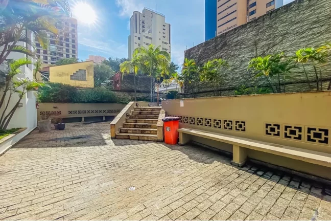 Imagem Cobertura à venda em São Paulo, Moema, com 2 quartos, 80m2