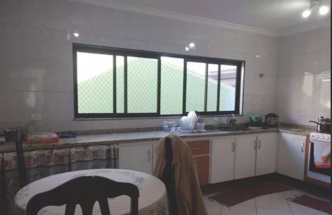 Imagem Sobrado Vila Gilda com 201m² com 3 dormitorios, 4 vagas de Garagens