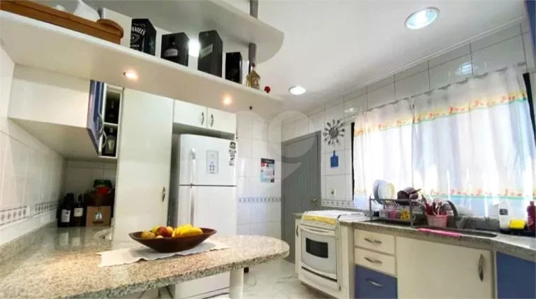 Imagem Casa à venda com 3 quartos, sendo 1 suíte, em Parque Monte Alegre, Taboão da Serra - SP