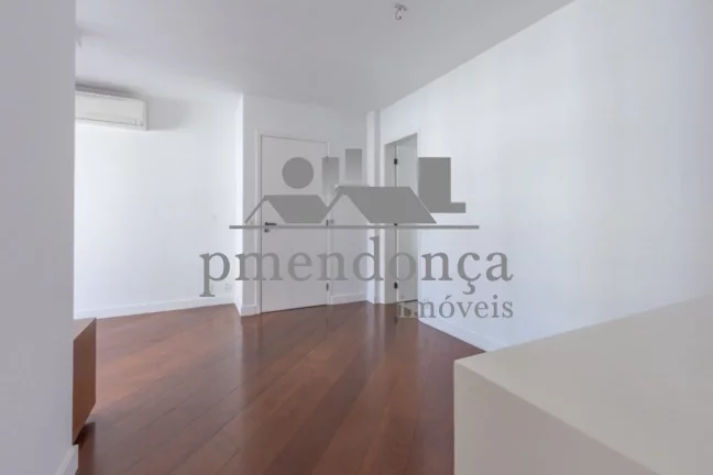 Imagem Apartamento a venda Pinheiros com 2 quartos (1 suíte) e 1 vaga, 68m²