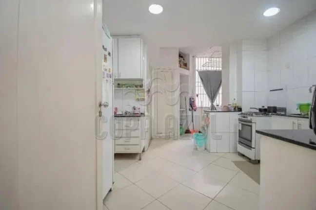 Imagem Copacabana – Avenida Nossa Senhora de Copacabana | Residencial › Apartamento 4 quarto(s) à Venda