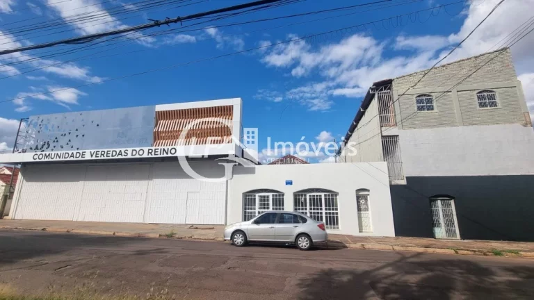 Imagem Oportunidade Imperdível ? Salão Comercial com 3.700m² Localização Estratégica na Rua Dom Aquino ? Em Frente à Praça das Araras (Cabeça de Boi)