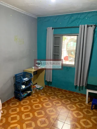 Imagem Casa Térrea com 3 dormitórios, 4 vagas de Garagens, Oficina, à Venda no Jardim Vergueiro, Região das Vila das Mercês SP, por R$370.000, Oportunidade.