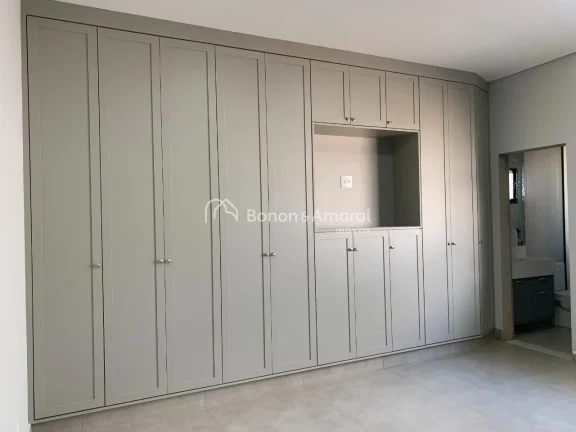 Imagem Encante-se com esta casa contemporânea, projetada para oferecer conforto, sofisticação e praticid...