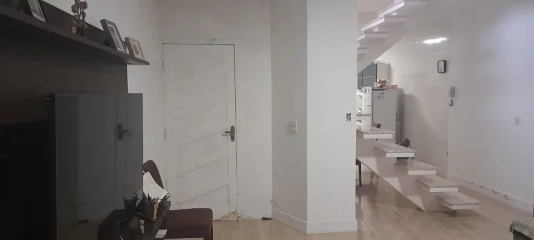 Imagem Sobrado à venda, 128 m² por R$ 380.000,00 - Jardim Maite - Suzano/SP