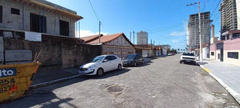 Imagem Casa com 2 dormitórios à venda, 52 m² por R$ 270.000,00 - Vila Caiçara - Praia Grande/SP