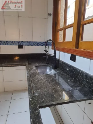 Imagem CASA RESIDENCIAL em PRAIA GRANDE - SP, MARACANÃ