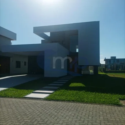 Imagem Casa á venda com 4 suítes no Engenho Velho em Torres/RS