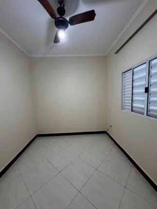 Imagem Casa Pronta para Morar com dois dormitórios em Guilhermina, Praia Grande